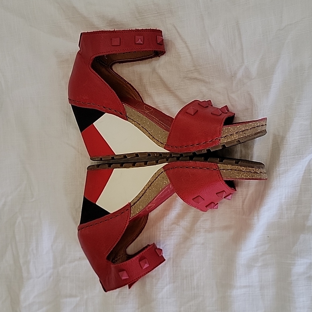 ART wedges Size 10 GUC leather studded velcro open toe sandals Euro Size 41 - Picture 4 of 7